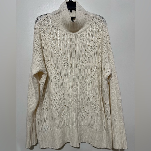 bcbgmaxazria oversized sweater - Picture 3 of 3